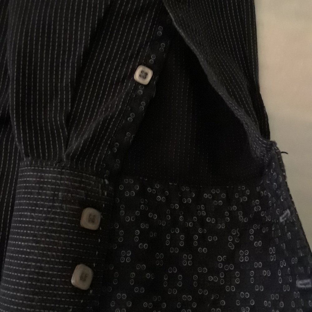 Shirt - Picture 3 of 7